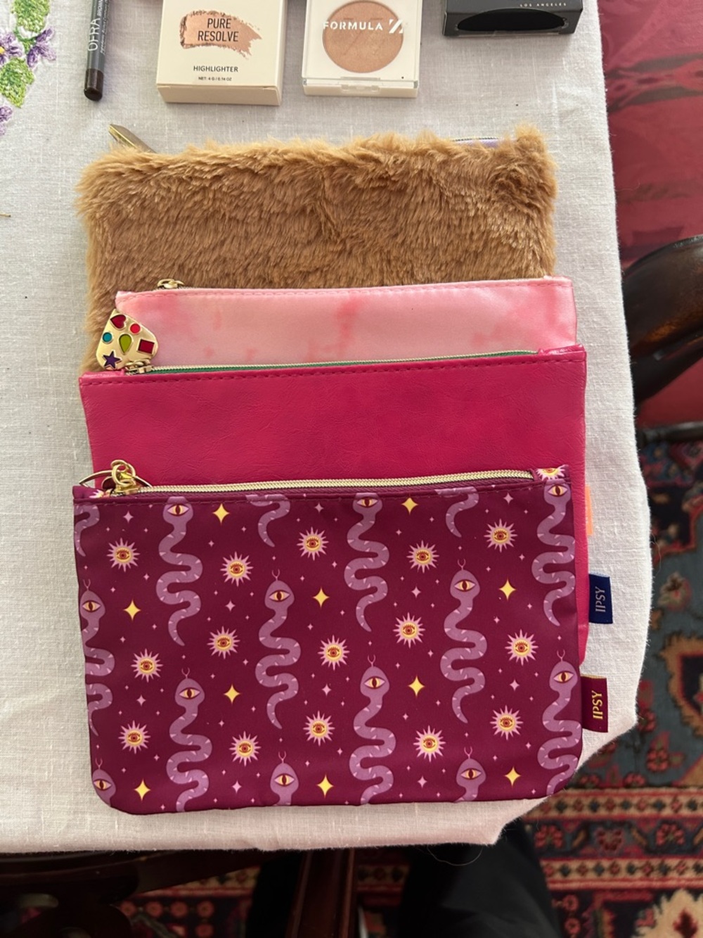 Ipsy 4 New Cosmetic Pouches with 10 sample products & 4 makeup brushes; Unused! - Picture 2 of 16